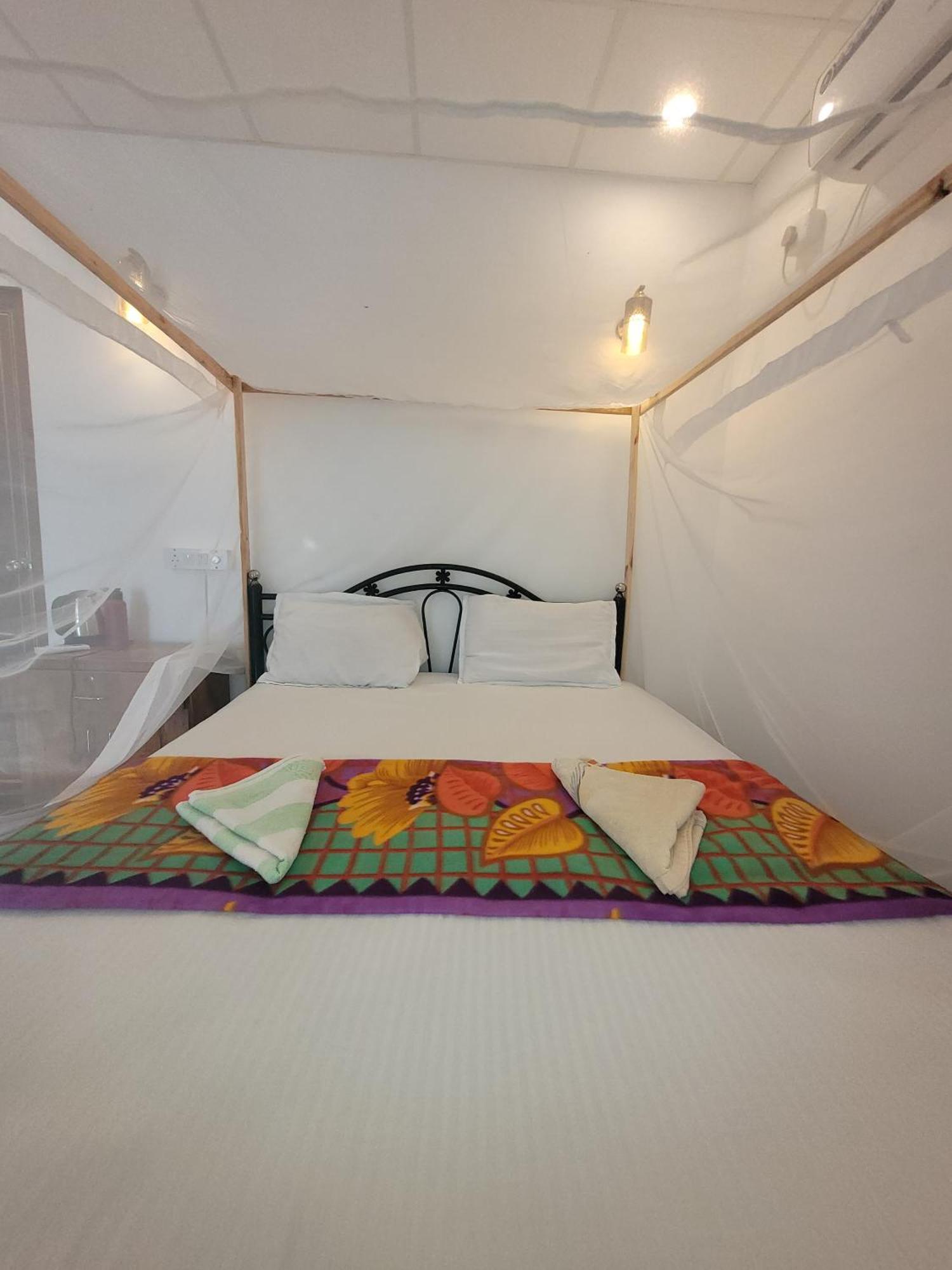 Kashinath Beach Huts 아곤다 외부 사진